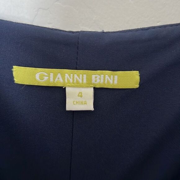 Gianni Bini Stella Navy Blue Ruffle Legs Jumpsuit Size 4 NWT Wedding Guest - Picture 6 of 10